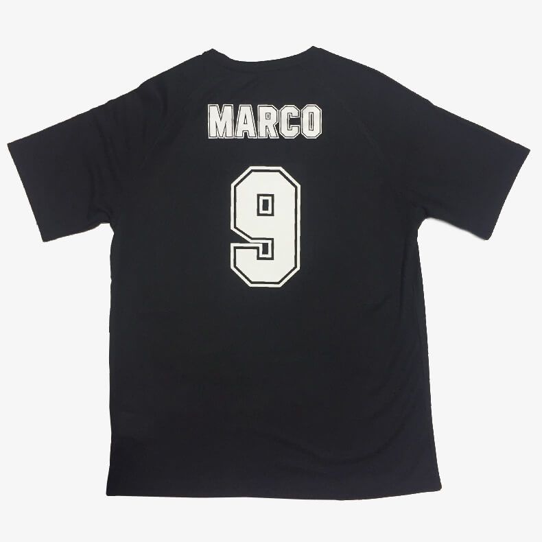 Camiseta de equipacion deportiva personalizada