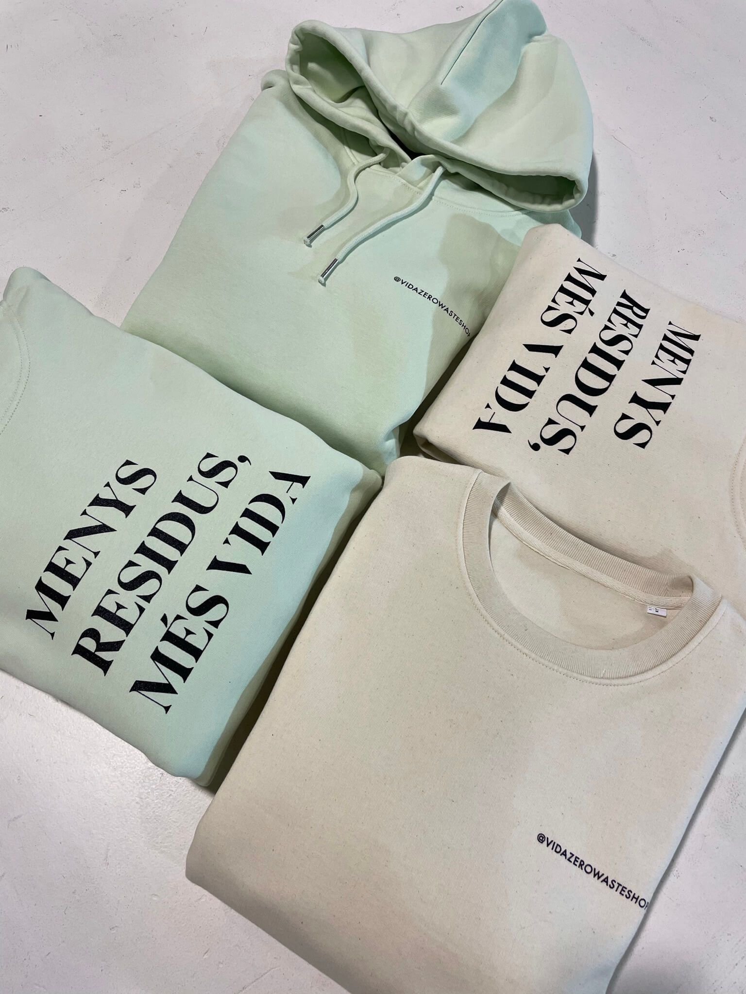 Sudaderas personalizadas orgánicas estampadas